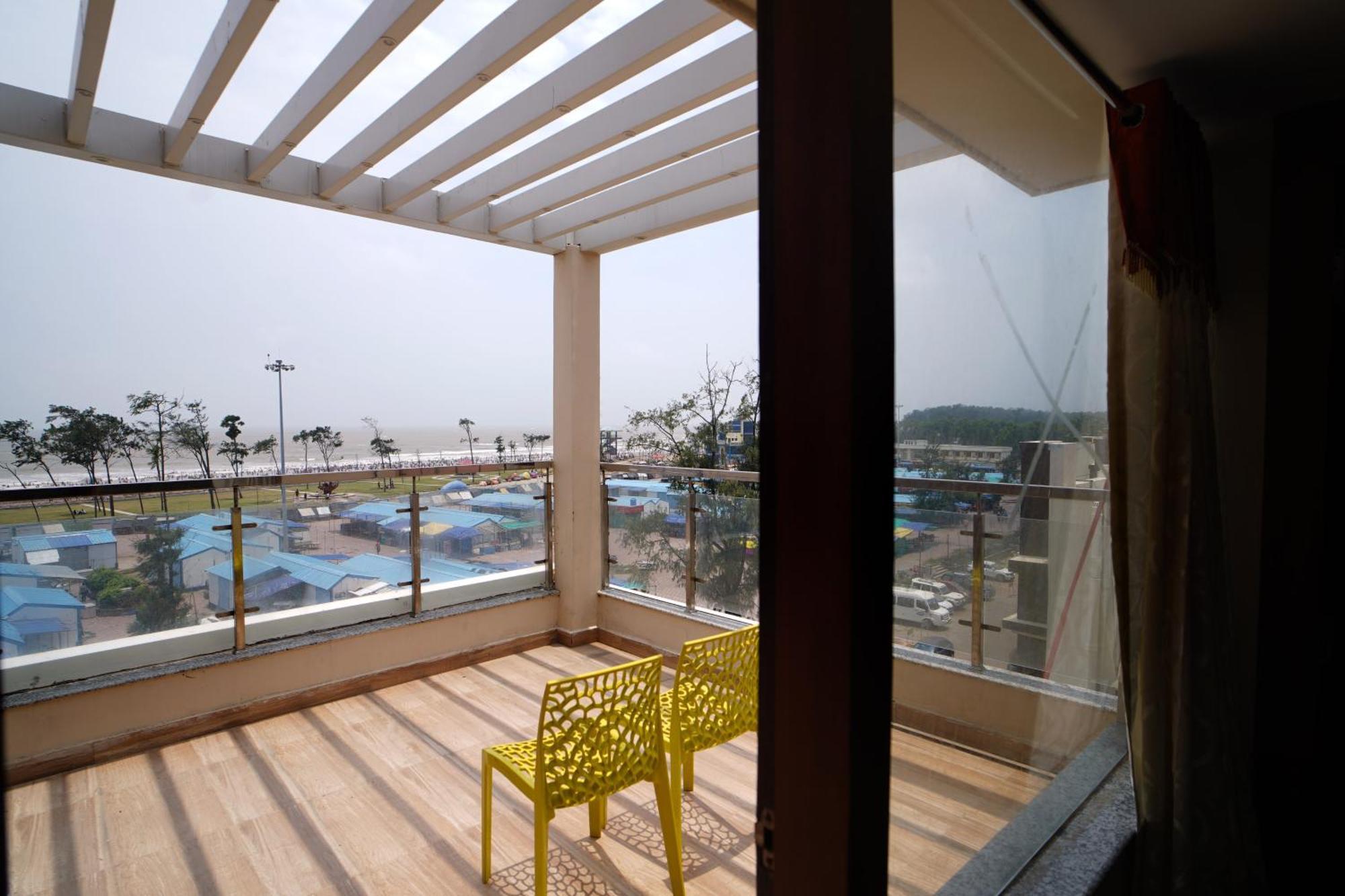 Royal Sea View !! Beach Front With Free Wifi !! Дігха Екстер'єр фото