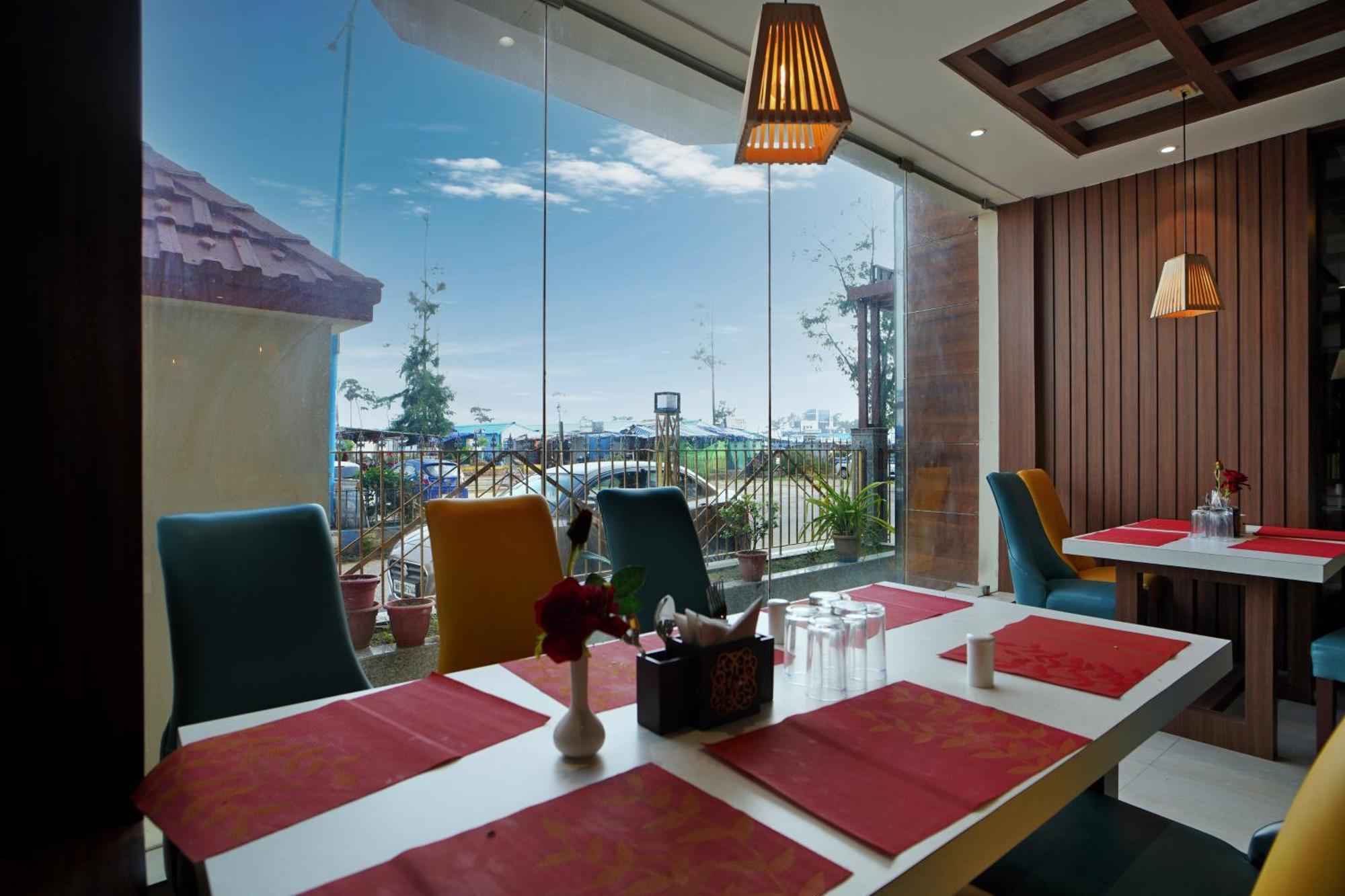 Royal Sea View !! Beach Front With Free Wifi !! Дігха Екстер'єр фото