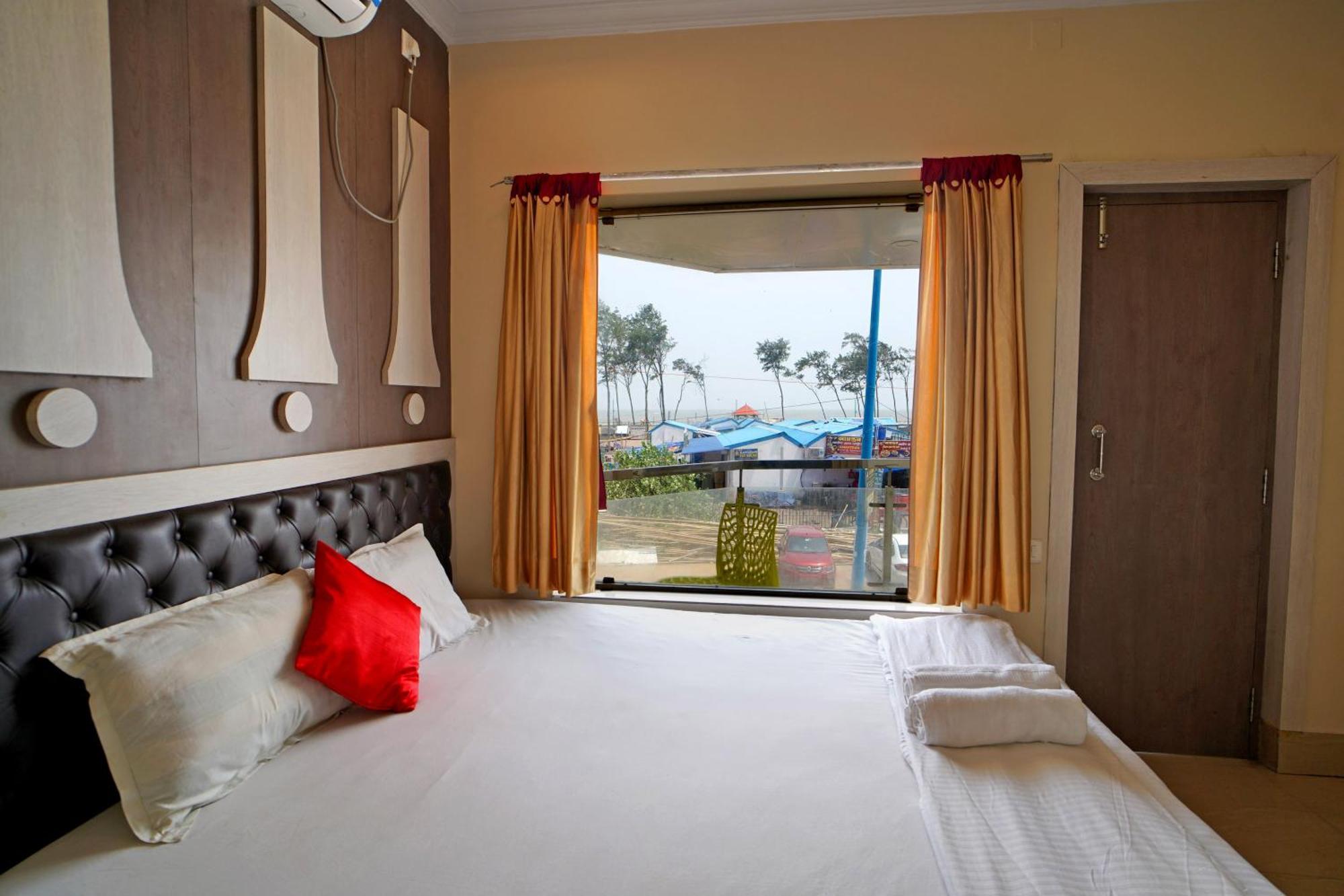 Royal Sea View !! Beach Front With Free Wifi !! Дігха Екстер'єр фото